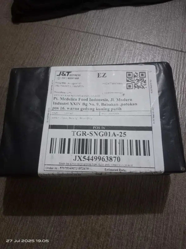 Foto review Putri Ayu 1